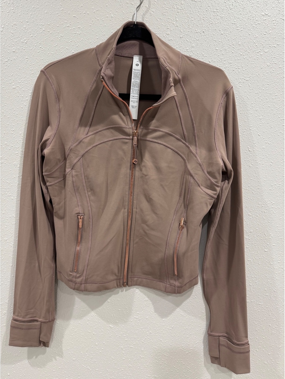 Lululemon Define Cropped Jacket Nulu Ashen Rose/Rose Gold Women’s Size 10